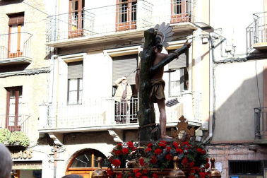 Sangüesa honra a San Sebastián