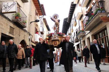 Sangüesa honra a San Sebastián