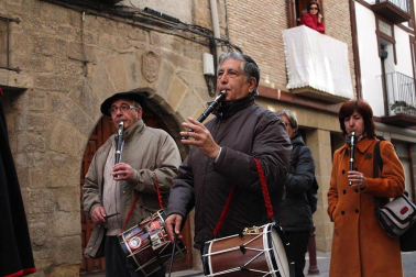 Sangüesa honra a San Sebastián