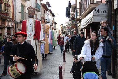 Sangüesa honra a San Sebastián