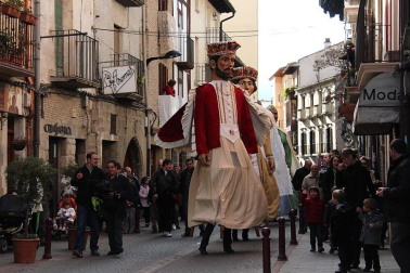 Sangüesa honra a San Sebastián