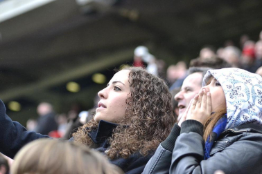 Imágenes de los aficionados de Osasuna durante el partido de Liga que enfrentó al equipo navarro con el Valencia