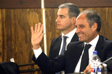 Imágenes del expresidente de la Generalitat Valenciana Francisco Camps, hallado no culpable junto a Ricardo Costa por supuestamente recibir regalos como parte de la alegada trama de corrupción Gürtel.