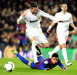Imágenes del partido de vuelta en los cuatro de final de la Copa del Rey, disputado entre el Barcelona y el Real Madrid en el Camp Nou.