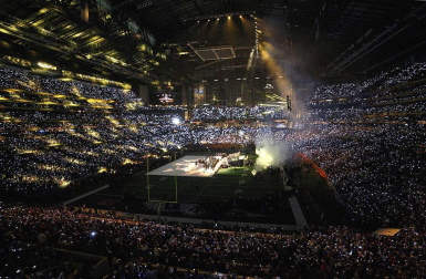 La Reina del Pop aprovechó uno de los eventos deportivos más vistos en la televisdión estadounidense para rememorar su carrera musical con una presentación en la que interpretó sus éxitos, desde el clásico "Like a Prayer" hasta el más reciente "Give me all your loving".