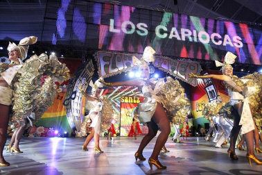 Varias imágenes del Carnaval de Santa Cruz de Tenerife 2012