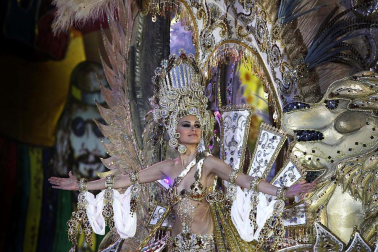Varias imágenes del Carnaval de Santa Cruz de Tenerife 2012