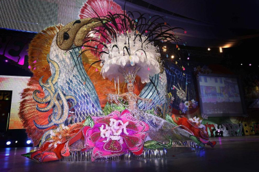 Varias imágenes del Carnaval de Santa Cruz de Tenerife 2012