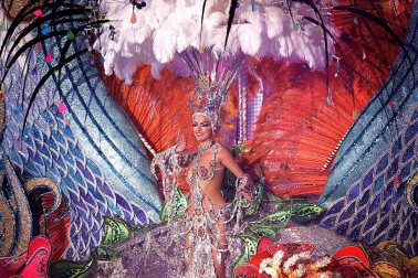 Varias imágenes del Carnaval de Santa Cruz de Tenerife 2012