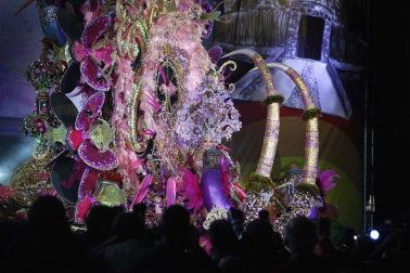 Varias imágenes del Carnaval de Santa Cruz de Tenerife 2012