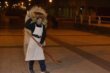 La localidad ha celebrado sus carnavales que han finalizado con la quema de Jacobo de Licras en la Plaza Consistorial de la localidad.