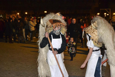 La localidad ha celebrado sus carnavales que han finalizado con la quema de Jacobo de Licras en la Plaza Consistorial de la localidad.
