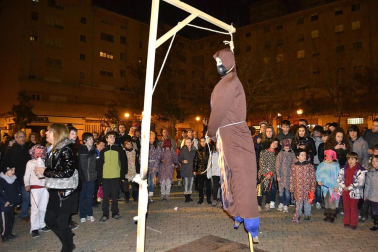 La localidad ha celebrado sus carnavales que han finalizado con la quema de Jacobo de Licras en la Plaza Consistorial de la localidad.
