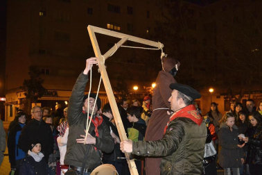 La localidad ha celebrado sus carnavales que han finalizado con la quema de Jacobo de Licras en la Plaza Consistorial de la localidad.