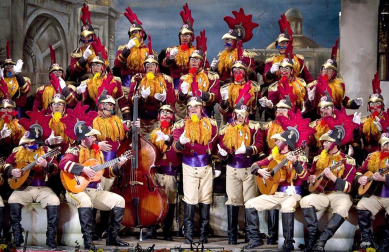 Participación de las chirigotas, comparsas, cuartetos y coros participantes en el Concurso Oficial de Agrupaciones Carnavalescas de la localidad andaluza de Cádiz.
