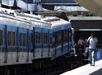 Imágenes tomadas tras al accidente ferroviario de Buenos Aires de este miércoles 22 de febrero