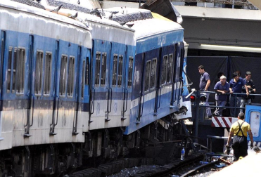Imágenes tomadas tras al accidente ferroviario de Buenos Aires de este miércoles 22 de febrero