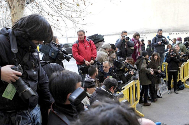 Varias imágenes de la llegada de Urdangarín a los juzgados de Palma