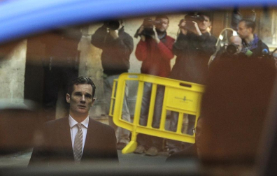 Varias imágenes de la llegada de Urdangarín a los juzgados de Palma