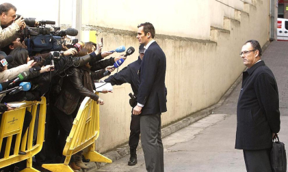Varias imágenes de la llegada de Urdangarín a los juzgados de Palma