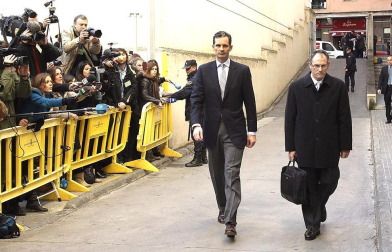 Varias imágenes de la llegada de Urdangarín a los juzgados de Palma