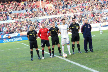 Imágenes del partido entre Osasuna y Granada en el Reyno