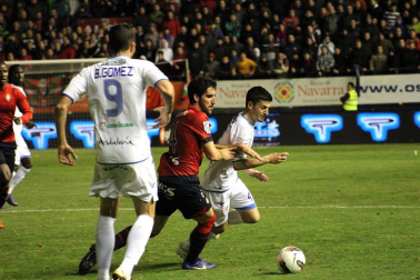 Imágenes del partido entre Osasuna y Granada en el Reyno