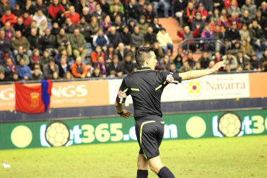 Imágenes del partido entre Osasuna y Granada en el Reyno