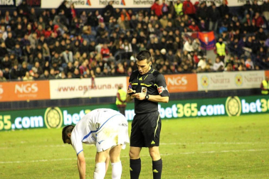 Imágenes del partido entre Osasuna y Granada en el Reyno