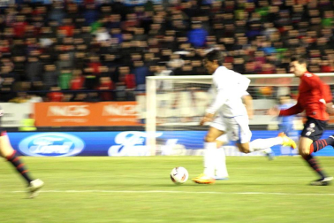 Imágenes del partido entre Osasuna y Granada en el Reyno