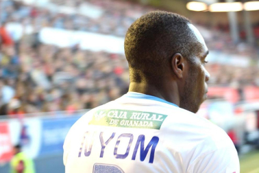 Imágenes del partido entre Osasuna y Granada en el Reyno