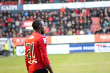 Imágenes del partido entre Osasuna y Granada en el Reyno