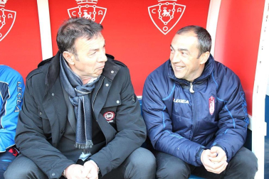 Imágenes del partido entre Osasuna y Granada en el Reyno