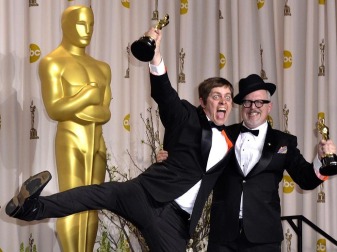 Momentos estelares de la ceremonia de entrega de la 84 edición de los Premios Oscar de Hollywood y todos los ganadores con sus estatuillas.