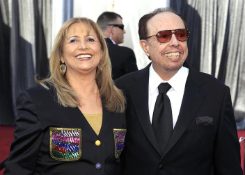 Ambiente y desfile de nominados, famosos, actores, actrices y gente que acude a la 84 edición de la entrega de los Premios Oscar de Hollywood en su 84 edición.