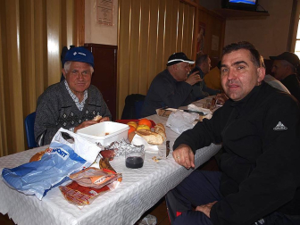Imágenes de los peregrinos que parten desde la Ribera hacia Javier