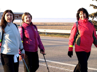 Imágenes de los peregrinos que parten desde la Ribera hacia Javier
