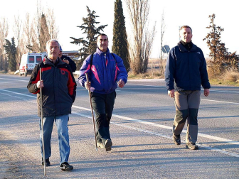 Imágenes de los peregrinos que parten desde la Ribera hacia Javier