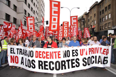 Entre 1.500 y 3.000 personas se han manifestado este jueves por la tarde en Pamplona