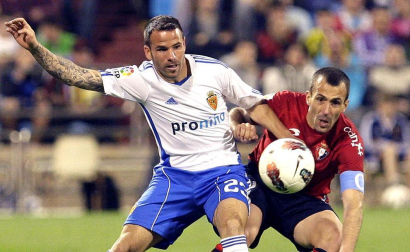 Imágen del partido entre Zaragoza y Osasuna jugado en la Romareda