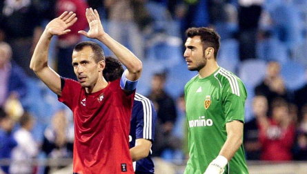 Imágen del partido entre Zaragoza y Osasuna jugado en la Romareda