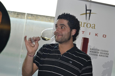 Imágenes de la muestra VinoFest 2012, el evento que da la bienvenida a los nuevos vinos D.O.Navarra