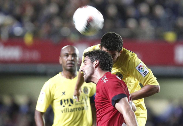 Imágenes del encuentro correspondiente a la 36ª jornada de la Liga BBVA de Primera División disputado en el estadio de El Madrigal entre Villarreal y Osasuna. El resultado final fue 1-1.