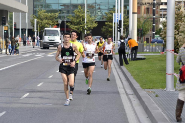 Imágenes de la Media Maratón que ha tenido lugar este domingo en Pamplona
