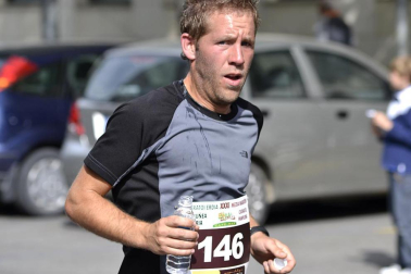 Imágenes de la Media Maratón que ha tenido lugar este domingo en Pamplona