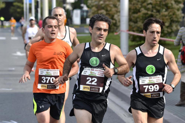 Imágenes de la Media Maratón que ha tenido lugar este domingo en Pamplona