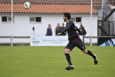 Imágenes del último entrenamiento de Osasuna en Tajonar