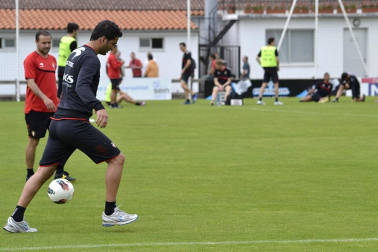 Imágenes del último entrenamiento de Osasuna en Tajonar