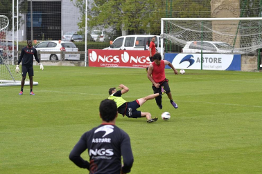 Imágenes del último entrenamiento de Osasuna en Tajonar