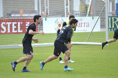 Imágenes del último entrenamiento de Osasuna en Tajonar